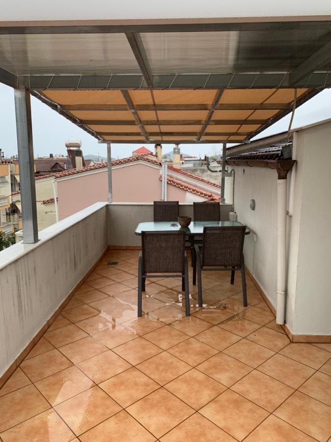 Aretoysa Center Luxury Suites 2 Néa Péramos Extérieur photo
